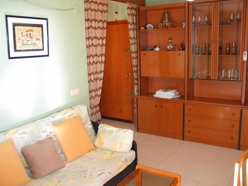 Apartamentos Raymar Oropesa del Mar Room photo