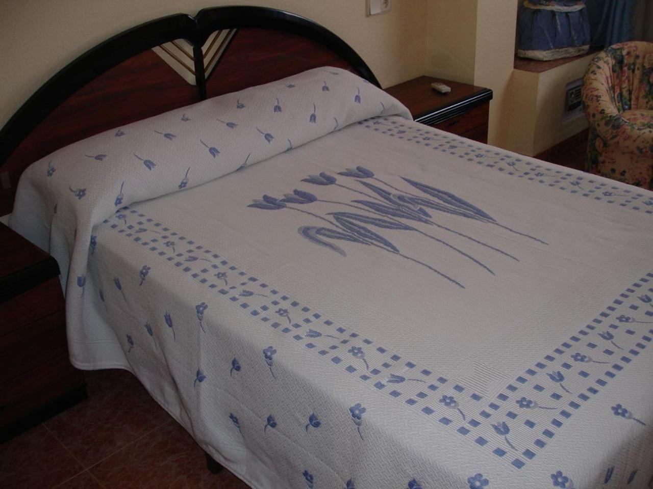 Apartamentos Raymar Oropesa del Mar Exterior photo