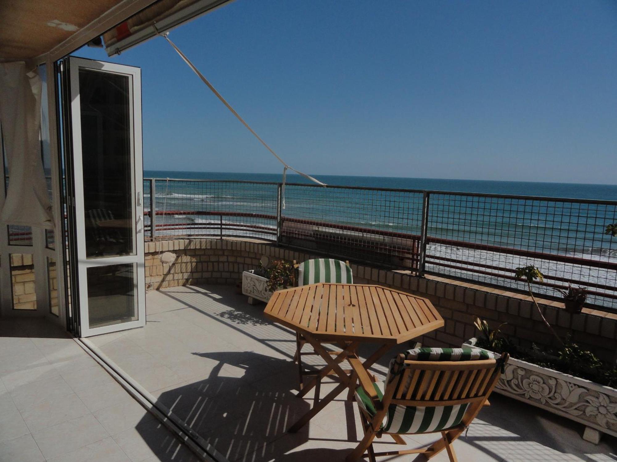 Apartamentos Raymar Oropesa del Mar Exterior photo